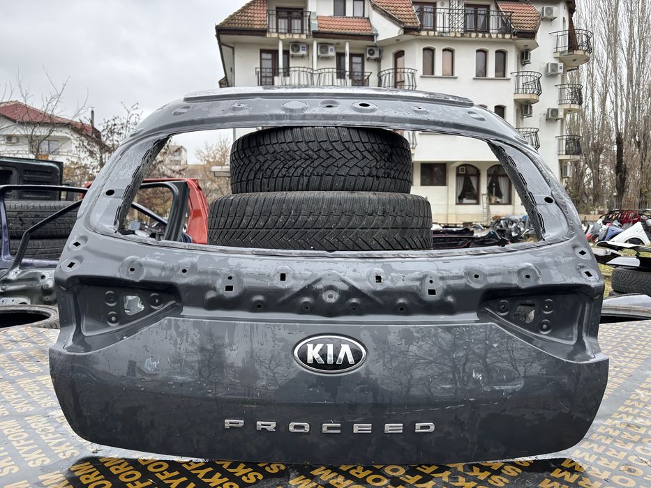 Капак Багажник Kia Proceed