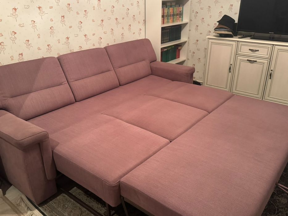 Продам диван в хорошем состоянии