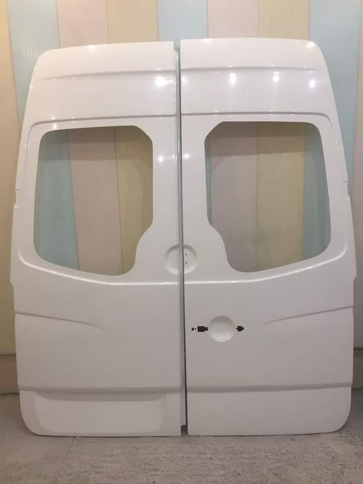 Ușă laterală SPRINTER.vw lt. Capot.aripi.Usi spate,De Fibra