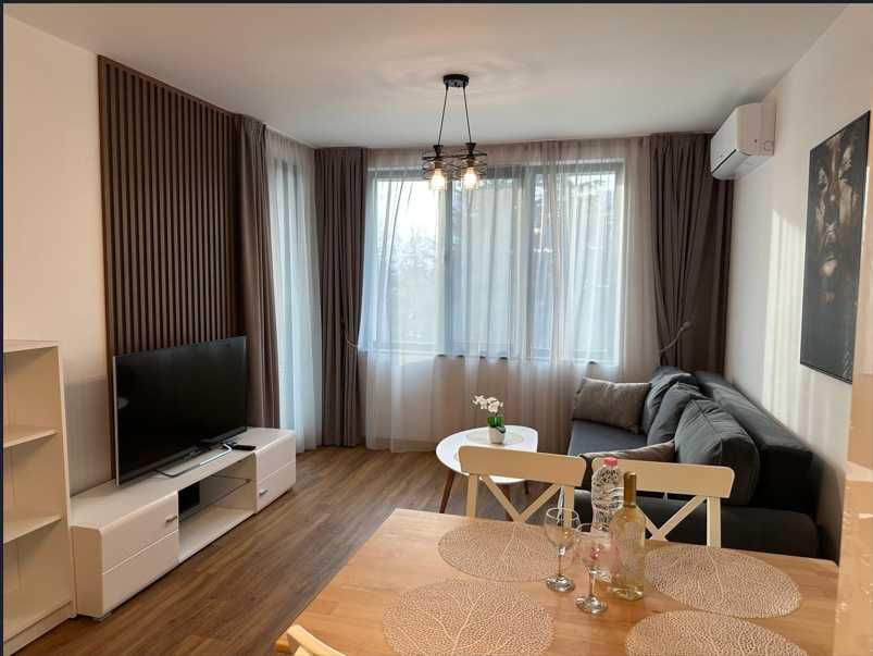 Дава се под наем Двустаен апартамент в Варна, Бриз - 74 кв.м за 897.6 € - Снимка #1