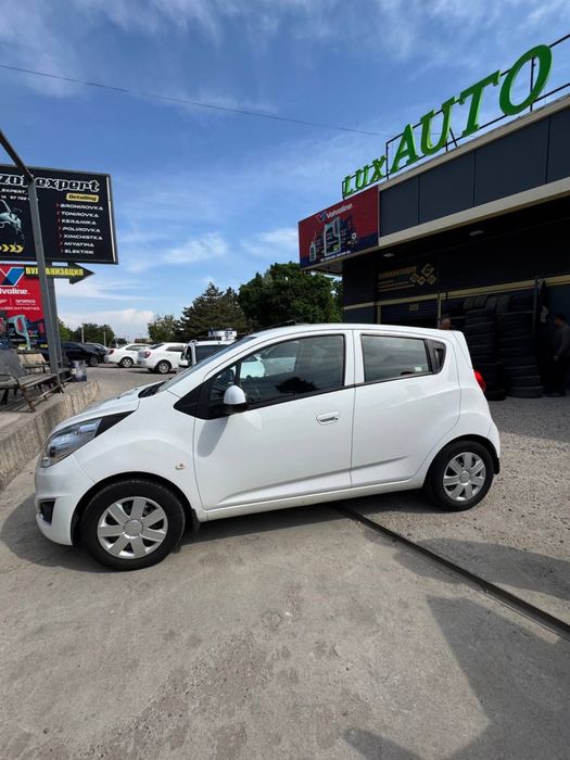 Chevrolet Spark 2015 — 2