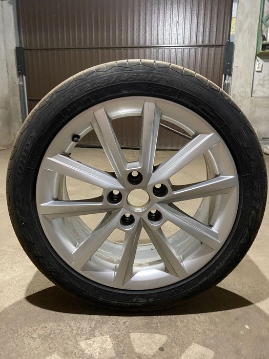 Vand jante originale pentru Skoda