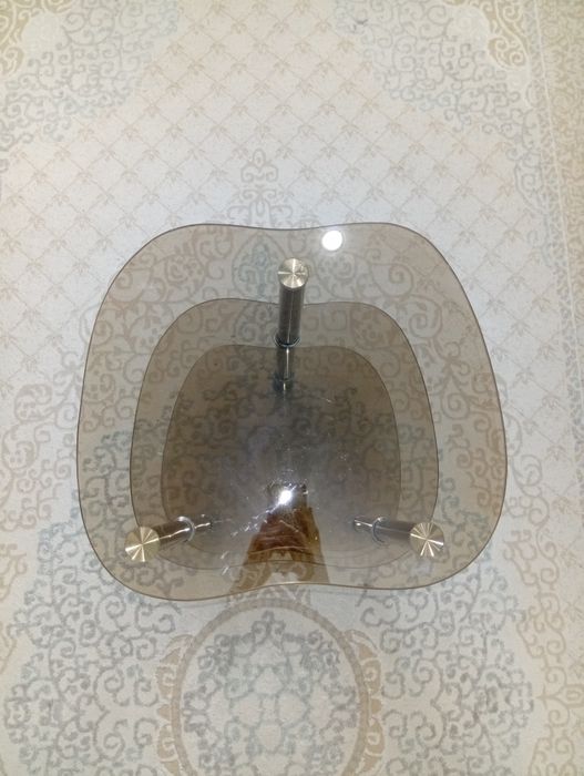 Продам Стеклянную Этажерку