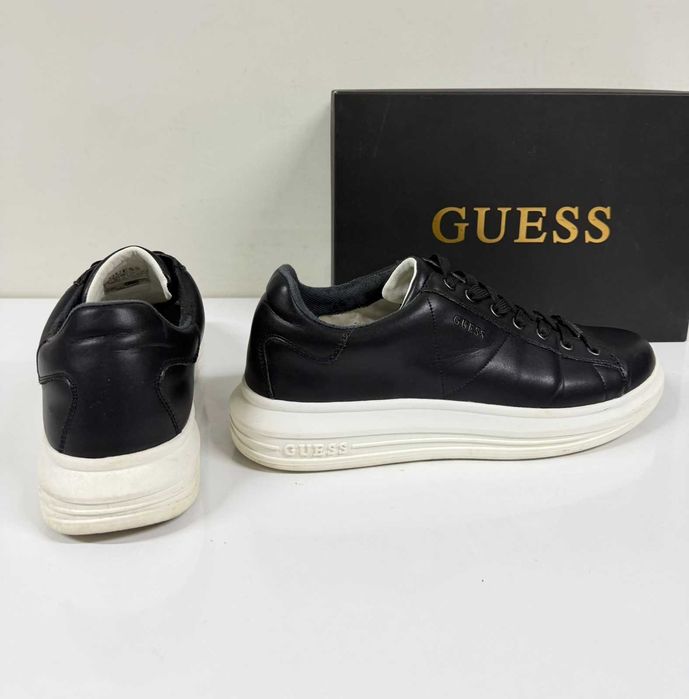 Guess Vibo Естествена кожа