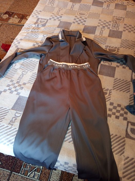 Продам женские вещи