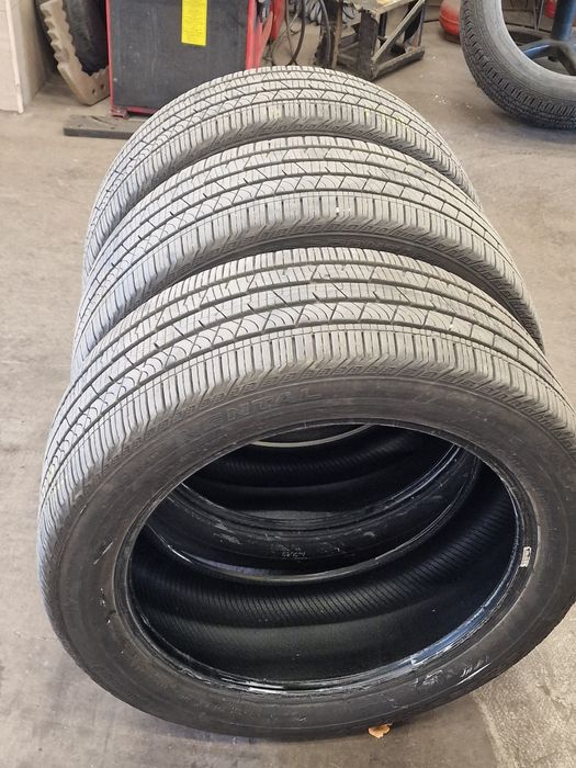Продавам летни гуми 275/45R21 107H Continental CrossContact LX Sport