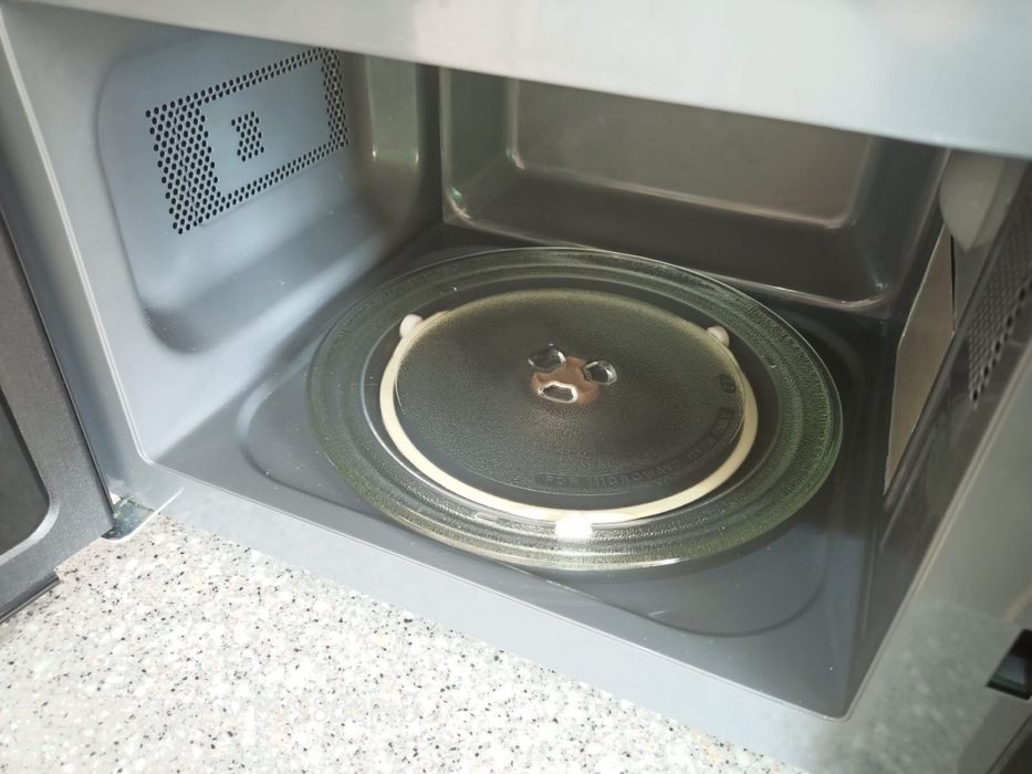 Микроволновка DEXP