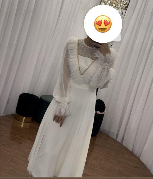 «Продаётся платье-комзол для ұзату тойы.»