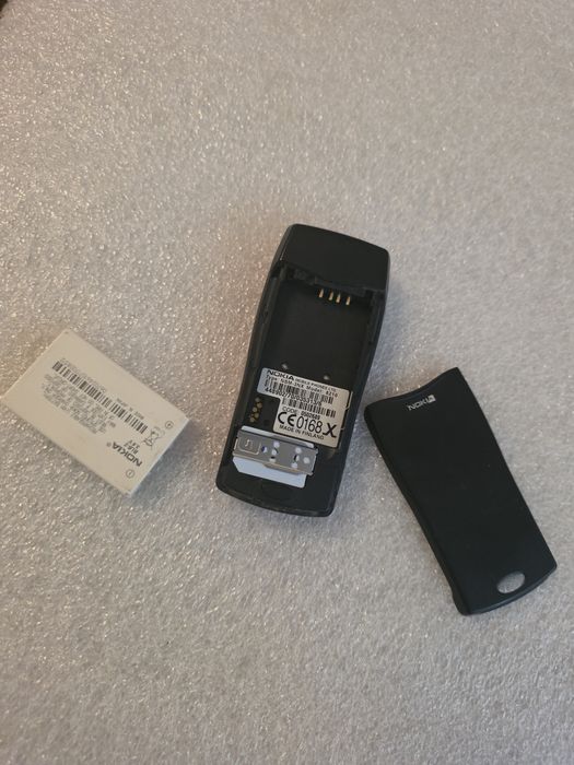 8210 за части  Nokia