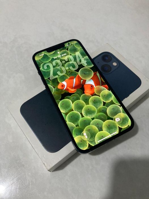 iPhone 13 с гарантем