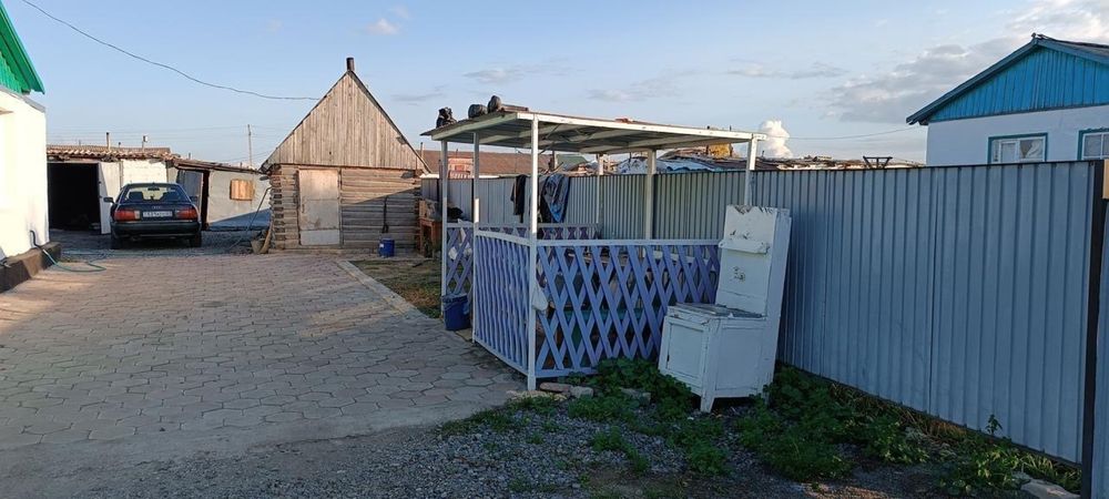 Продам дом а с. Карашилик