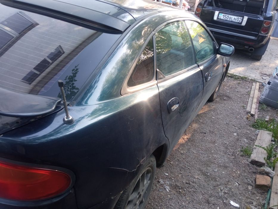 Продам Мазда 323