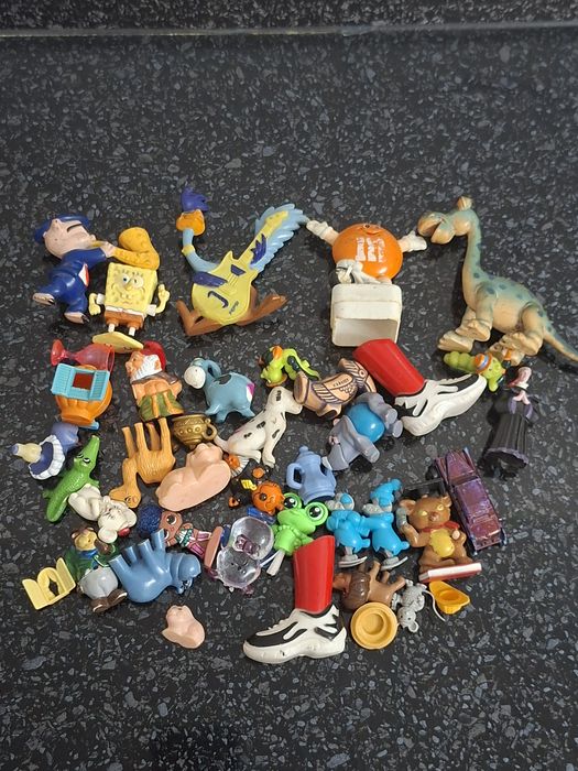 Продам киндер 90ых