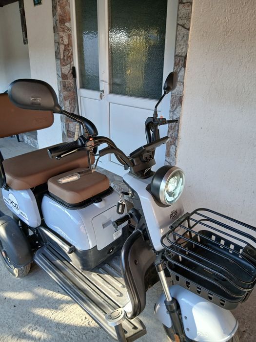 Scuter electric mini RDB