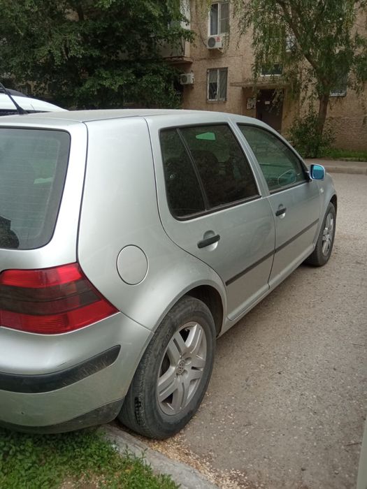 Volkswagen Golf 4