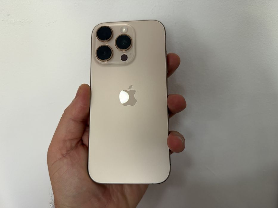 Iphone 16 Pro, Desert Titanium, pentru piese