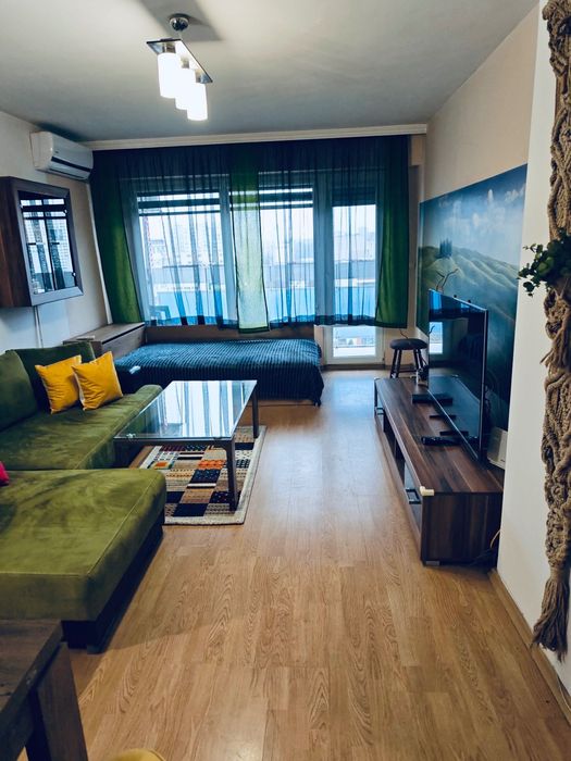 Дава се под наем Тристаен апартамент в София, Изток - 65 кв.м за 548.25 € - Снимка #3