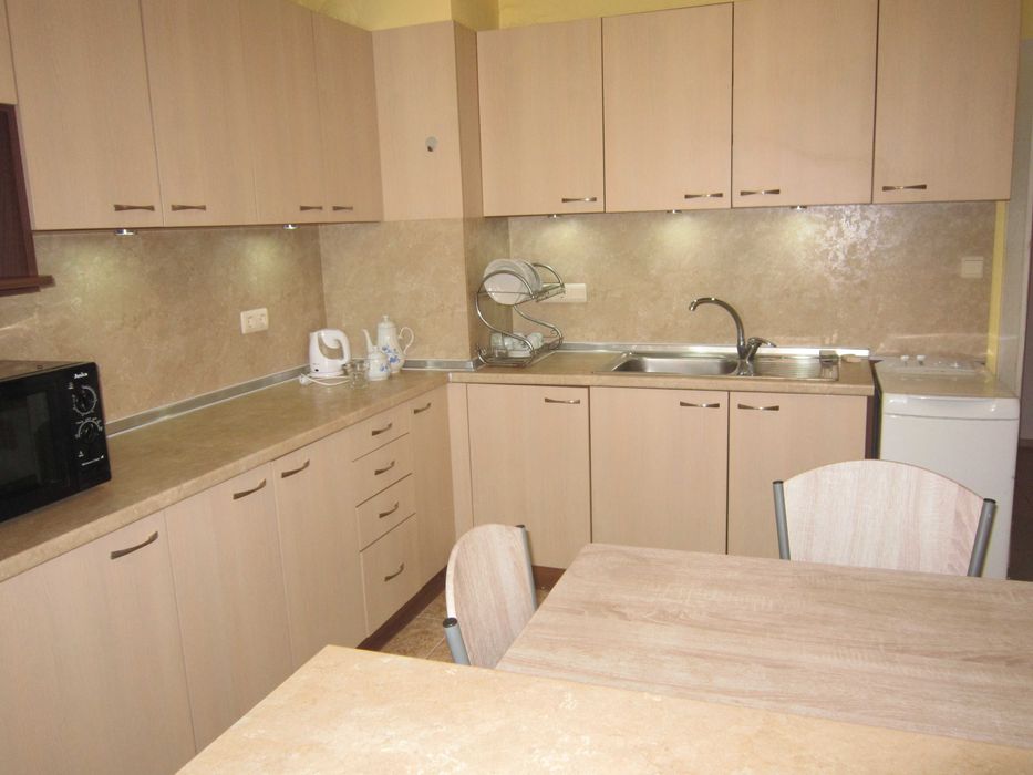 Дава се под наем Двустаен апартамент в Бургас, Меден рудник - зона А - 50 кв.м за 225 € - Снимка #8