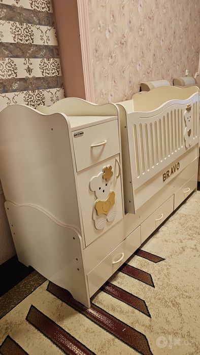 Detskiy kravat  holati ideal 0 oylikdan 10 yoshgacha bemalol yotadi
