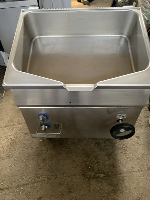 Обръщателен тиган 70 лтр на газ ,6 месеца гаранция