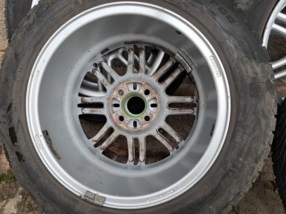 Продавам джанти 15 Stilauto mod. Mistral с подарък гуми