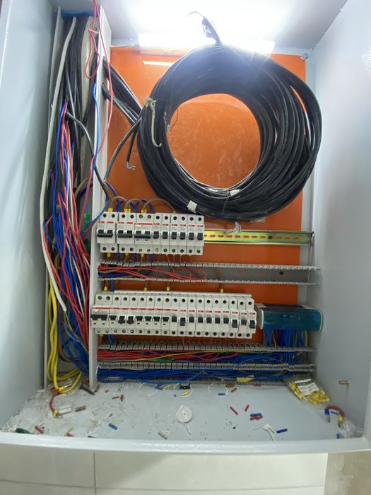 Toahken boyicha sfatli elektrika xizmati.kamera ustanovka