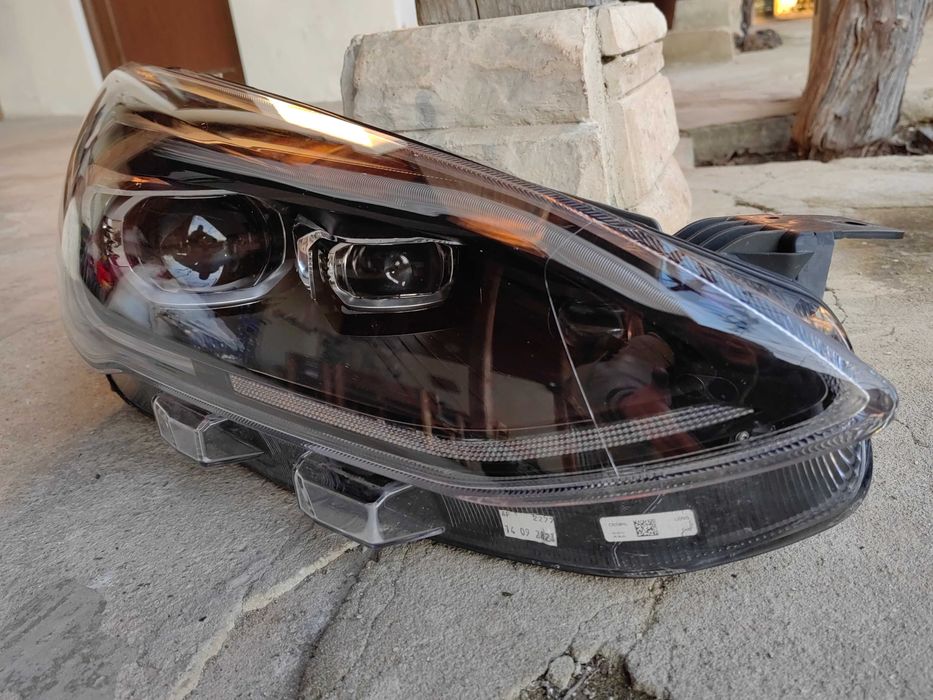 Фар Ford Focus  FULL LED MK4 десен / Фар Форд Фокус LED Оригинален