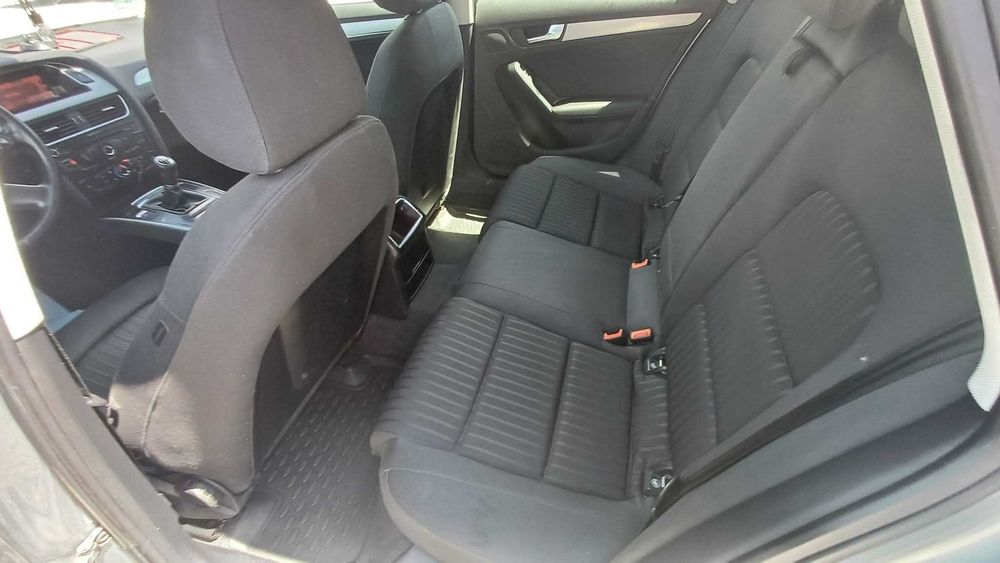 Autoturisme audi a4 b8