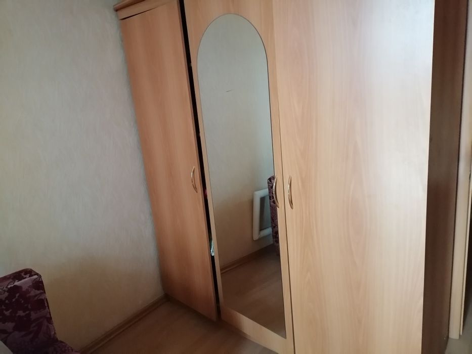 Продам шифонер 30000