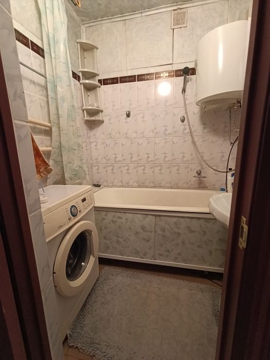 Продается 3х ком кв Назарбаева 8