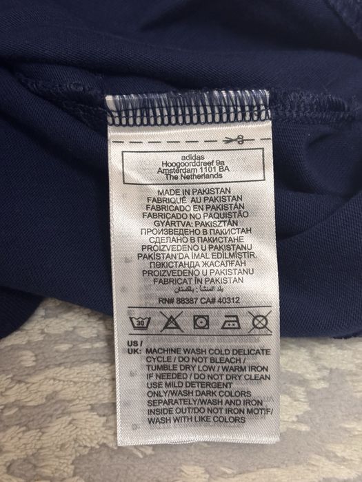 Продам футболку Adidas ориг