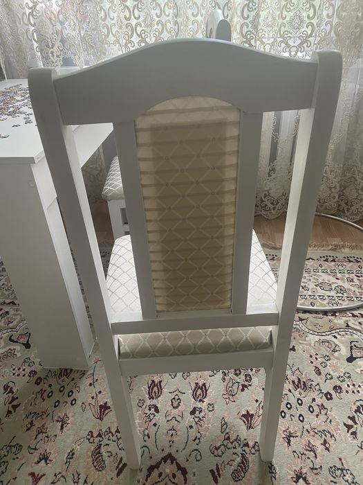 Стол со стульями новый