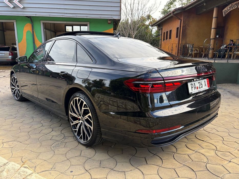 Audi A8 2025 hibrid, 79.900 € — imagine 4