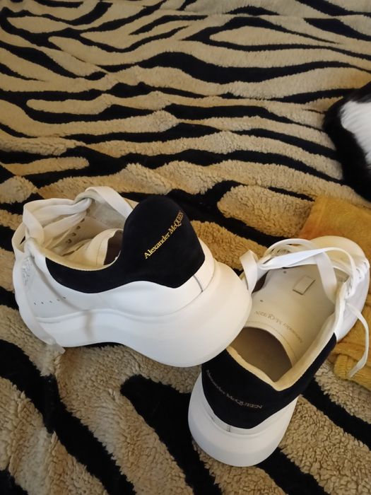 Vand adidasi Alexander Mcqueen