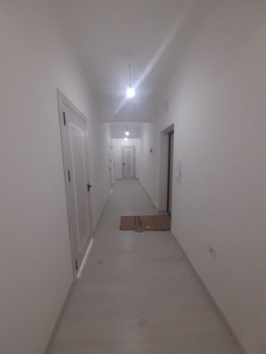 Kvartira srochno sotiladi Olmos maxallasi 3/2/16 72m2