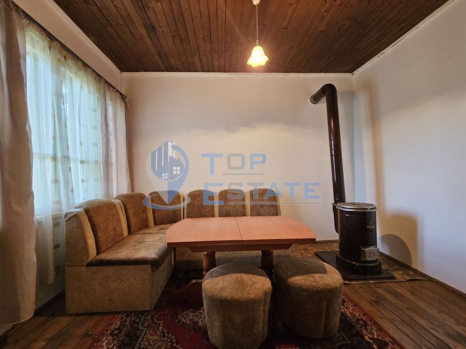 Къща в Велико Търново, област-с.Горна Липница площ 75 цена 27000