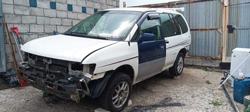 Ниссан прерия джой