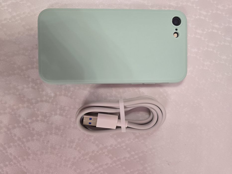 Iphone 7 , 100% , идеал