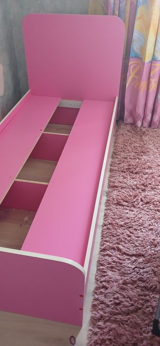 Продам детскую кровать