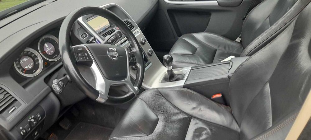 Volvo XC60 2.4D 4x4 5 cilindri