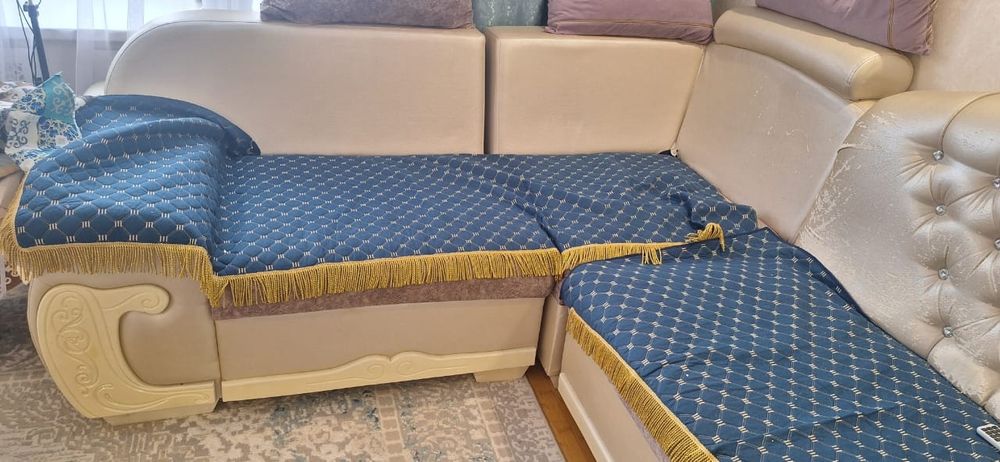 Диван срочно продаётся