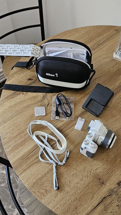 Camera foto Nikon 1 V2 Mirrorless