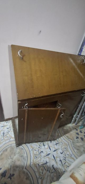 Письменный стол-шкаф
​Бюро
​Письменный стол-шкаф
​Бюро