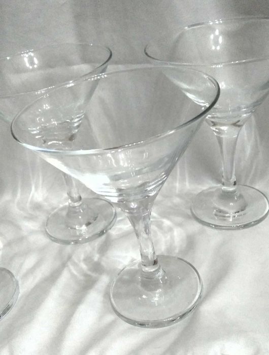 Посуда хрусталь,стекло.