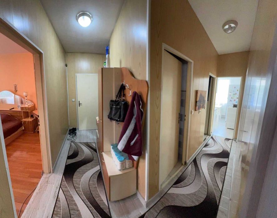 Продава се Тристаен апартамент в Разград, Лудогорие - 80 кв.м за 1084 €/кв.м - Снимка #5