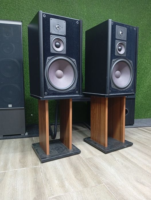 Тонколони MB Quart 390