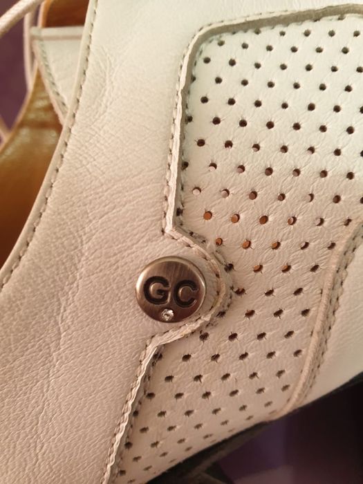 Мужские туфли новые