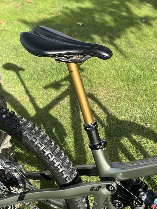 2024 Pivot Firebird 170mm 29“ Carbon