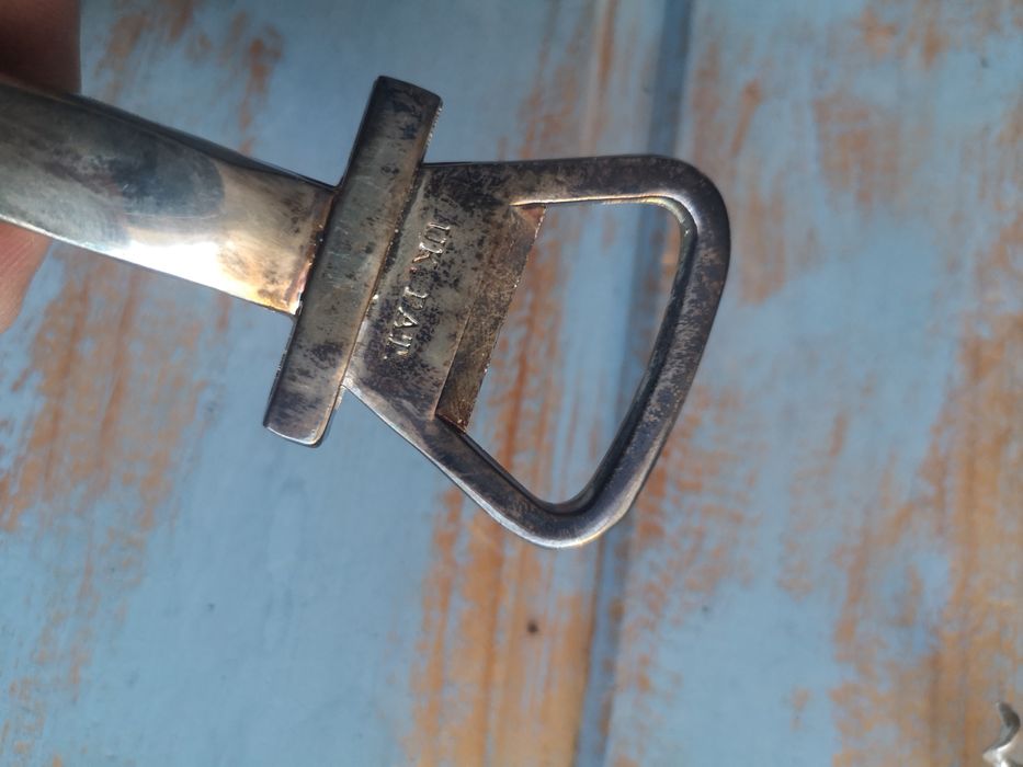 H. M.  Desfacator tirbuson ancora placat argint