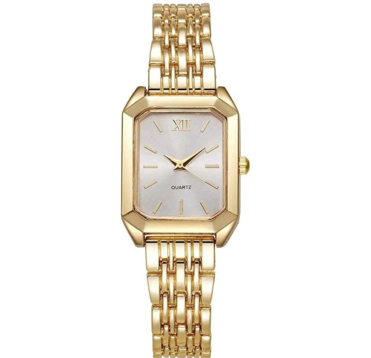 Дамски моден кварцов часовник